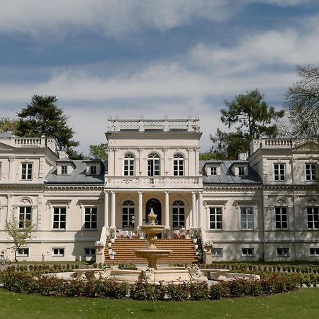Palac Chojnata Wola Chojnata Exterior foto