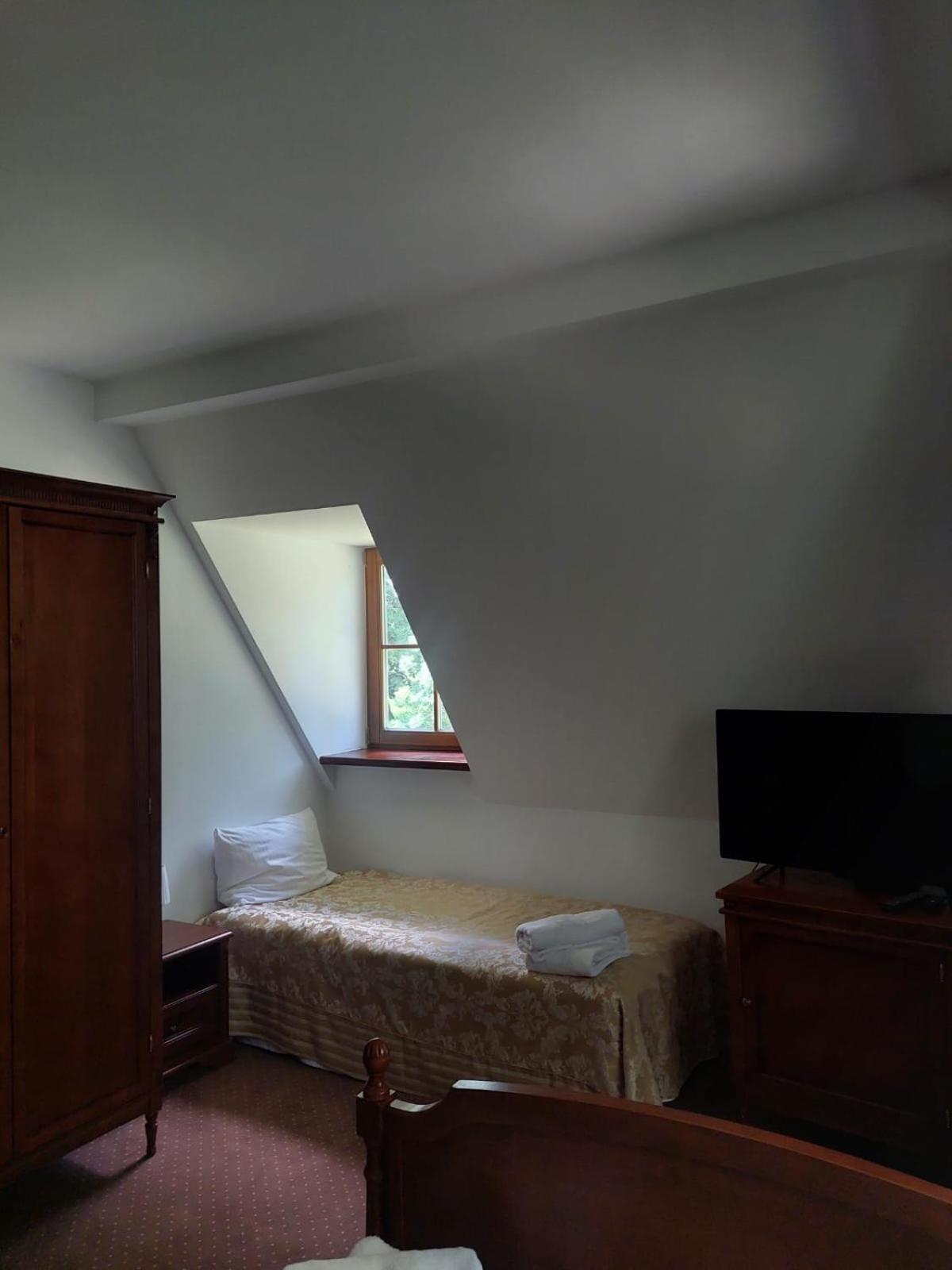 Palac Chojnata Wola Chojnata Exterior foto